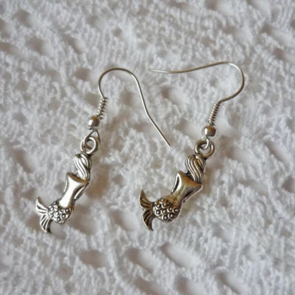 

цинковый сплав ancient silver русалка шарм мотаться серьги мода творческий женщины jewelry море вдохновленный дизайнер серьга лучший друг су