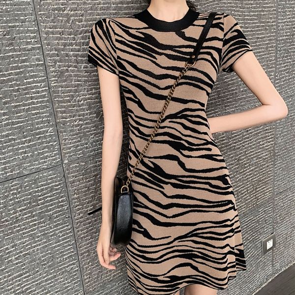 

summer women knitted slim fit ins tide dresses vintage sleeve leopard printed party dress floral printed dress, Black;gray