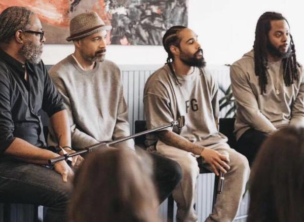 

designer t-shirt fear of god 6th fog rich fg logo t-shirt inside out limited loose sweatshirt brand t-shirt, White;black