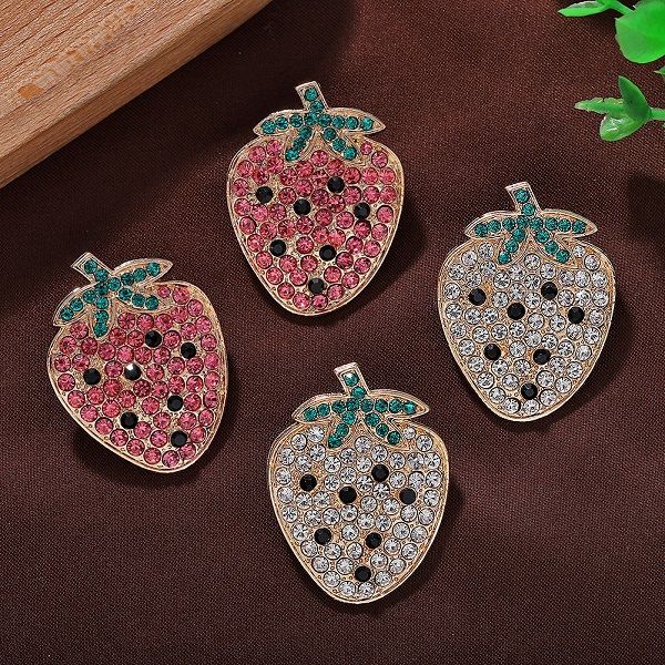 brincos de morango Stud para a moda mulher meninas de luxo designer bonito doce encantador colorido diamante frutas espumantes