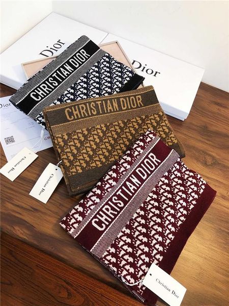 

оптовые Модные осенние и зимние марки шерсти шарф мужчин шарф мужской моды шарф трикотажный мягкую размер кашемир 180 * 30CM