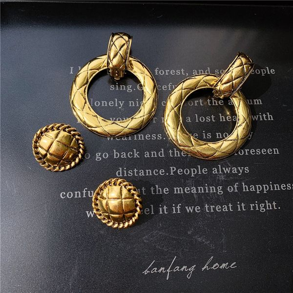 

макси дизайн одежды стильные металлические золотые античной отделки простые классические бриллиантовые кнопки серьги винтажная круг ухо клип, Silver