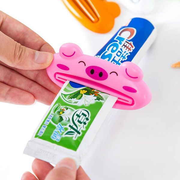 

2pcs cute animal portable plastic toothpaste squeezer bath toothbrush holder bathroom sets home items bathroom supply
