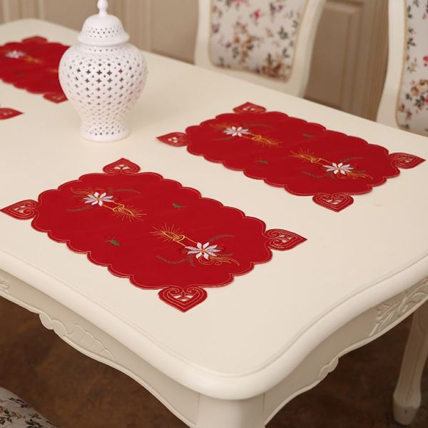 2019 28 43cm Christmas Embroidery Placemat 4 Designs Christmas