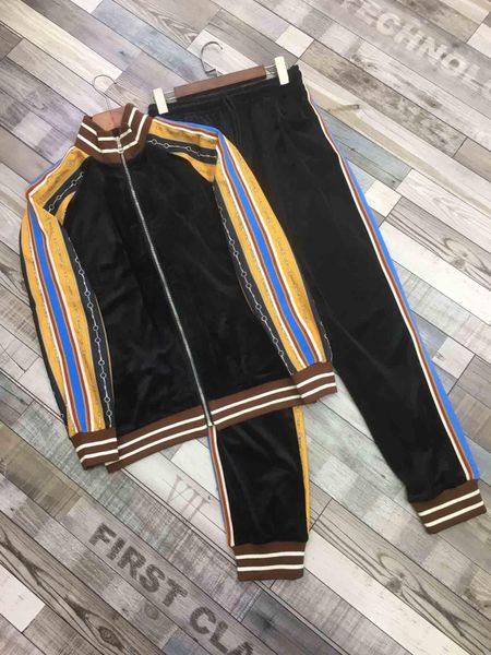 

2019 designer tracksuit men luxury sweat suits autumn brand mens jogger suits jacket + pants sets sporting suit hip hop sets high quality, Gray