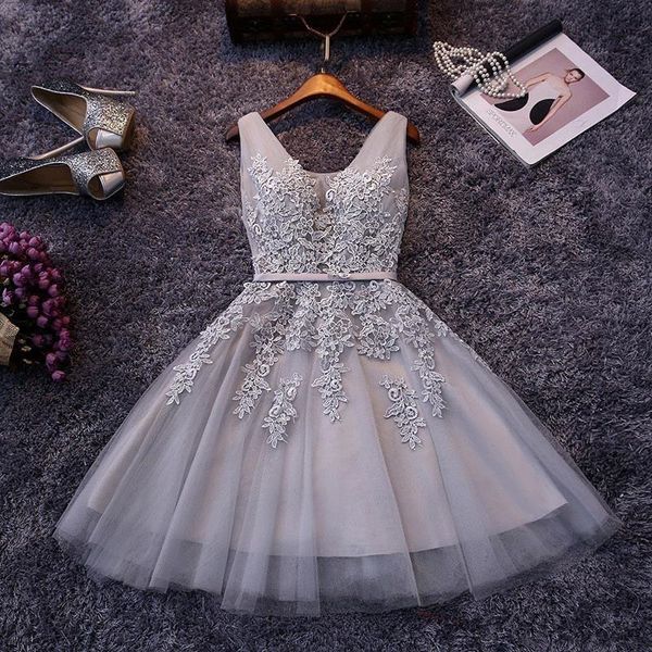 

junior bridesmaid dresses v neck tulle lace short homecoming dresses maid of honor dresses vestido de festa with lace up cps341, Blue;red