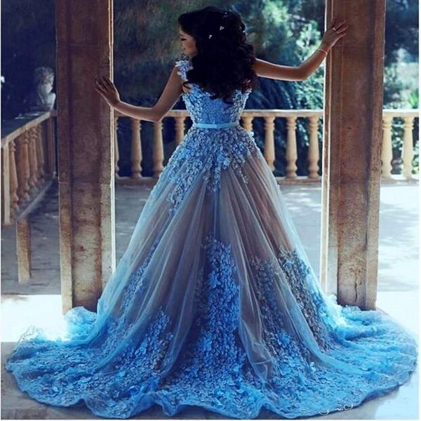 

Country Style Wedding Dresses Sweep Train Jewel Handmade Flowers Appliques Custom Made Vintage Bridal Dress Sash Tulle Wedding Gowns