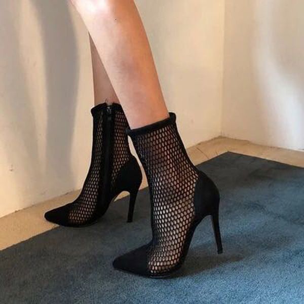 

2019 sharp cool boots women's shoes 35-40, Black