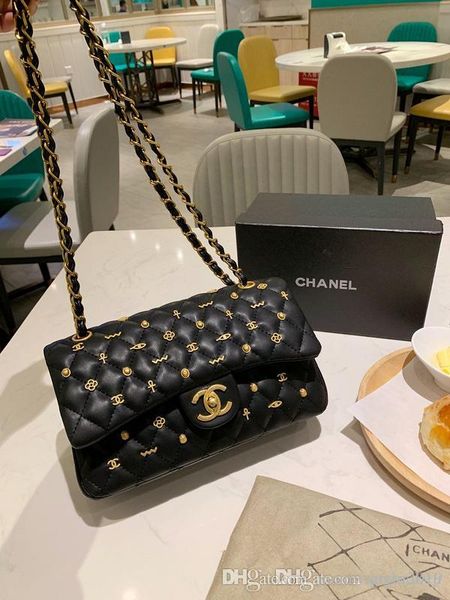 

2020 fashion women handbags ladies design solid color alphabet embroidery bracelet wallet leather chain bag crossbody bags a707