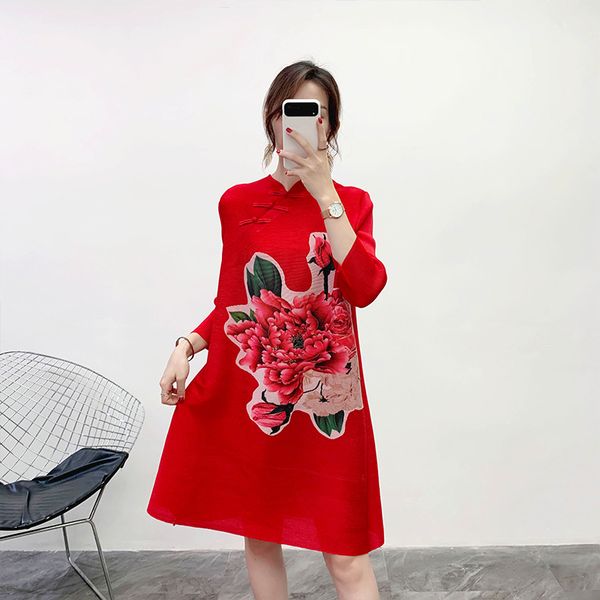 

плиссированные китайский стиль ретро модифицированный cheongsam платье женщины 2020 лето новый большой платье, Black;gray