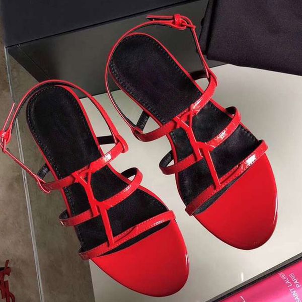 

New2019 luxury de igner flat andal metal trip black patent leather women tribute real leather letter andal original quality