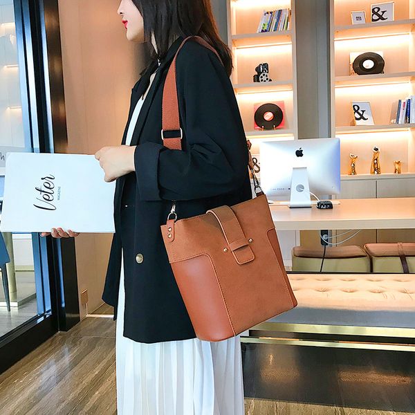 

fashion female shoulder bag nubuck leather women handbag vintage messenger bag motorcycle crossbody bags women baghandle