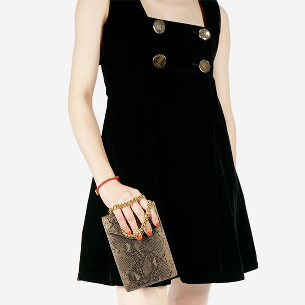 

female bag 2020 new mini mobile phone diagonal mesh bag serpentine chain handbag fashion personality europe