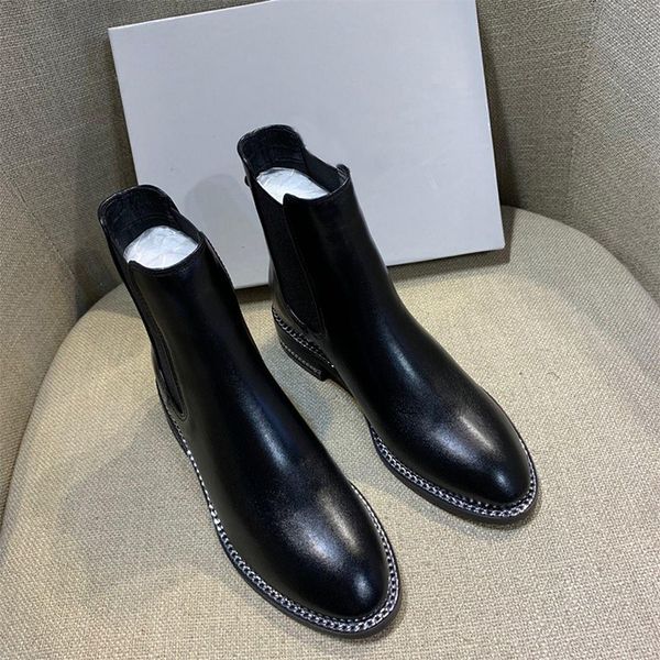 

luxury classic style fashion wild latest women designer martin boots non-slip outsole size 35-40 shoes factory direct, Black