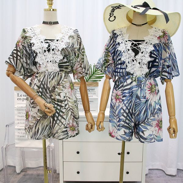 

alphalmoda] summer holiday women bohemian floral playsuits lace patchwork v-neck floral printed female beach wide leg rompers, Black;white