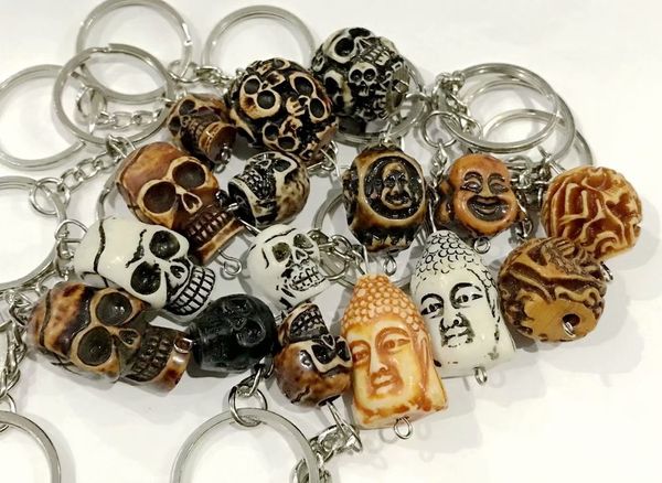 

15 pcs retro boy men's imitation carving amulets gift keychain, Slivery;golden
