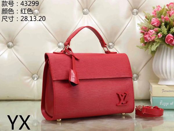 

2019 new fa hion tide bag ca ual wild tide cool tyle female bag handbag me enger lady houlder bag water ripple