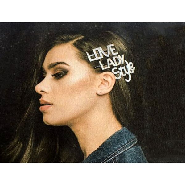 

diamond hair clips women luxury designer hair jewelry super shiny flash love style letters bling bling side clip hairpin iced out chains brw, Golden;silver