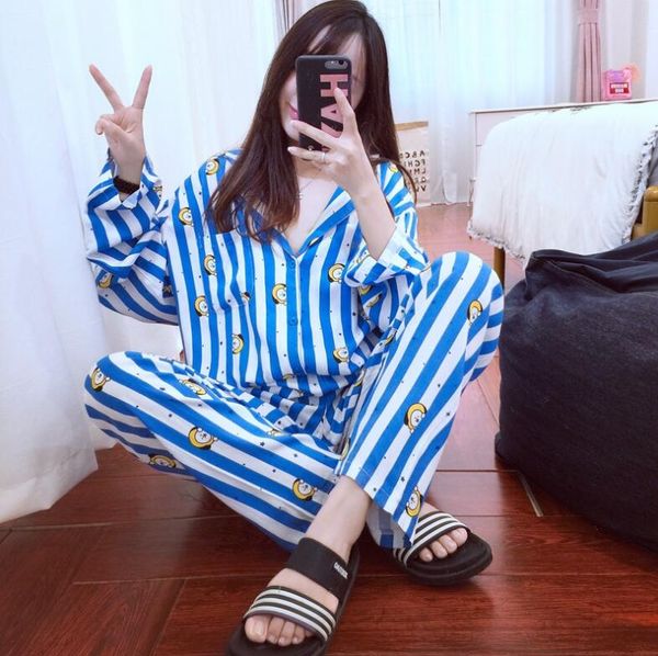 

home service cartoon long sleeves shirt + pants, White
