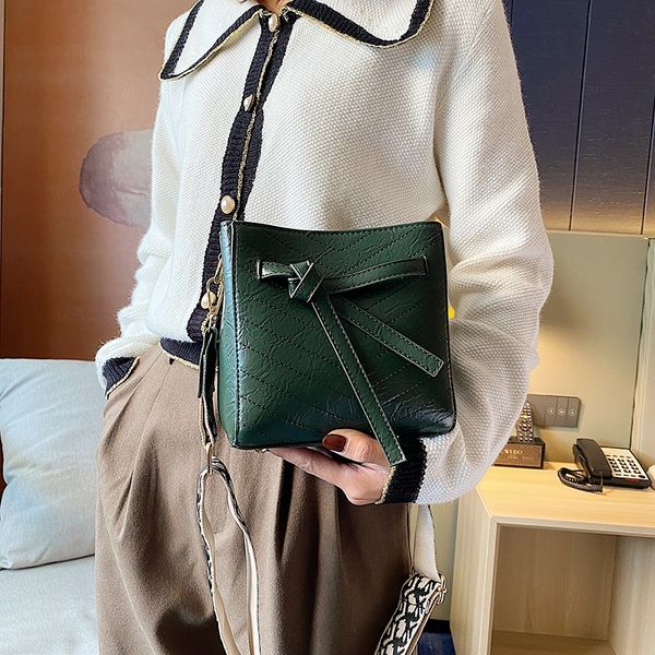 

luxury women's bag designer bow single shoulder slant straddle bag pu leather car sewing broadband