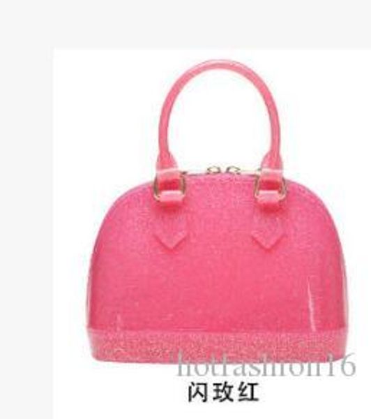 

2020aa new designers luxurys women handbags famous gold chain shoulder bags crossbody soho bag shoulder bag wallet222