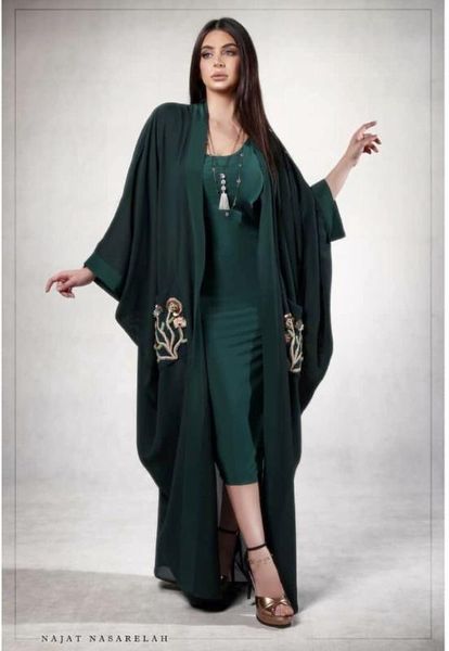

2019 women muslim dress cardigan embroidery flower abaya black robe marocaine caftan saudi arabic duabi musulman robe femmes, Red