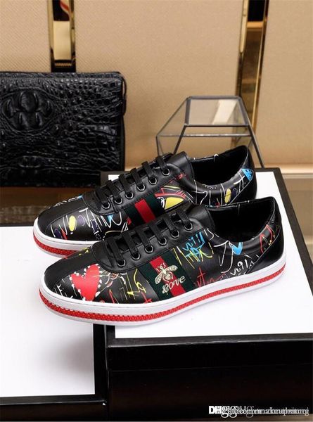 

new 1 bee studded low men black gg leather signature web green red trainers leather running shoes sneakers with original box, Blue;gray