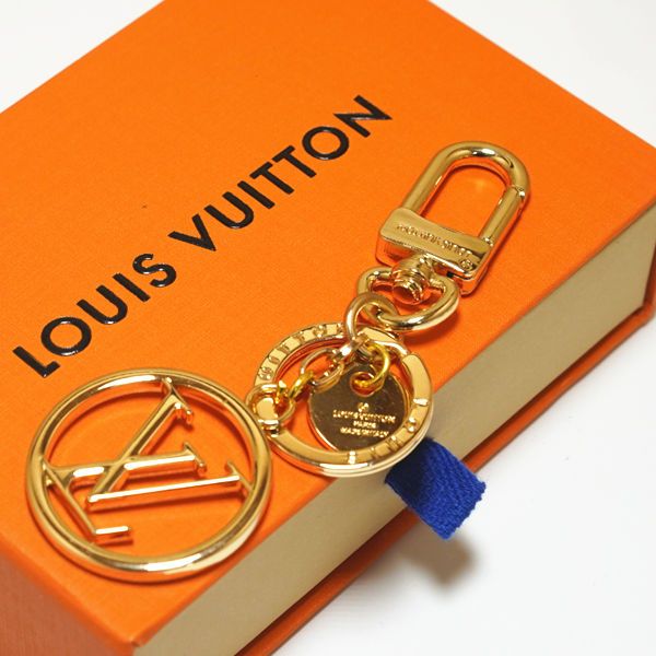 

keychains creative fashion diamond cute bag pendant ladies fur mink car keychains ornaments with box, Silver