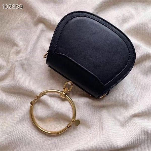 

round metal bracelet mini leather slant bag single shoulder bag perfact decoration size:19/15/6.5 cm luxury handbags new