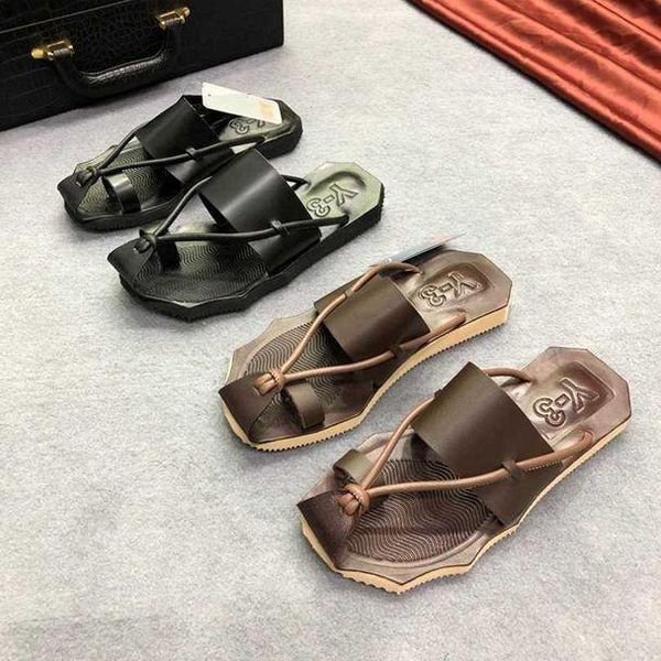 

2020 new summer flip flops for men sandals fashion comfortable durable wear resistant first layer cowhideof t12, Black
