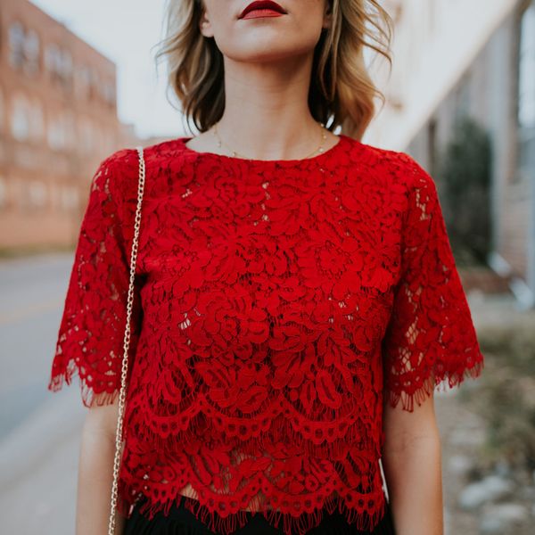 

2019 red loose blouse women short sleeve shirt casual lace shirt fashion women ladies clothing, White