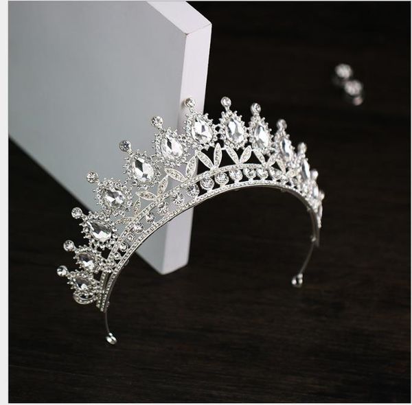 

handmade retro crown headdress korean princess crown performance birthday wedding pgraphy hairdress, Slivery;golden
