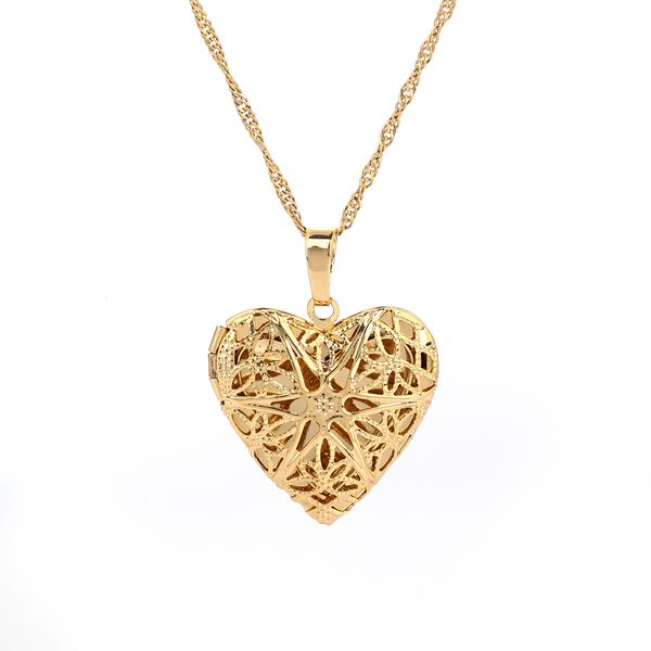 Collana con pendente a forma di cuore vuoto con cornice per foto, gioielli romantici, regalo di San Valentino classico di alta qualità