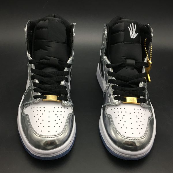 

1 og high pass the torch hi think 16 mens retro basketball shoes 1s silver white sports trainers sneakers the shoe surgeon x, Black