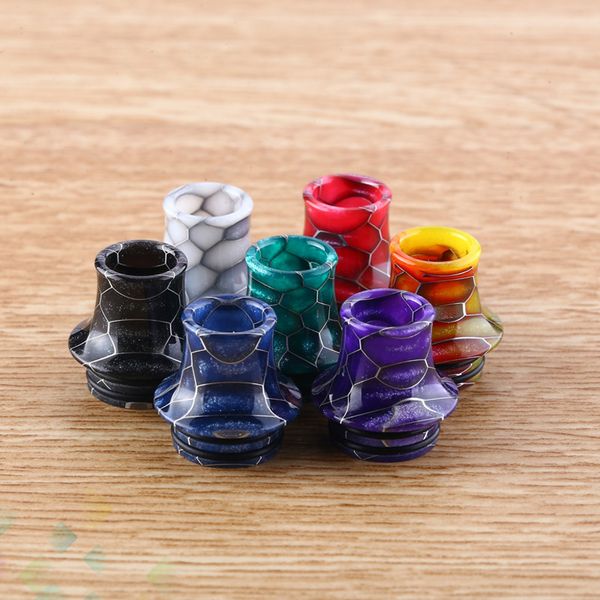 

2019 Cobra Epoxy Resin 810 Drip Tip Honeycomb Grid Snakeskin Mouthpieces New Shape with Acrylic Box fit TFV8 TFV12 Atomizers DHL Free