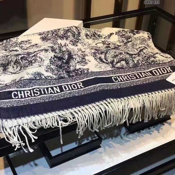 

brand new luxury expensive and super bright knitted cashmere scarf fabric texture good size 180 x 65cm06, Blue;gray
