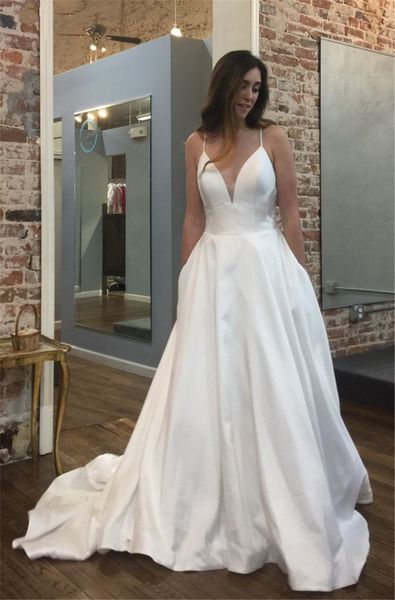 

simple long stain wedding dresses with pockets 2020 spaghetti strap v neck open back modest bridal gowns vestidos de noiva custom cheap, White