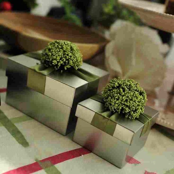 

wedding favors gifts boxes with ribbon flower candy chocolate boxes metal boxes baby shower gift box