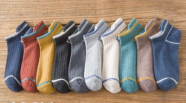 

spring and summer thin section deodorant sweat-absorbent men's boat socks trend ear lift sports short tube pure cotton socks, Black