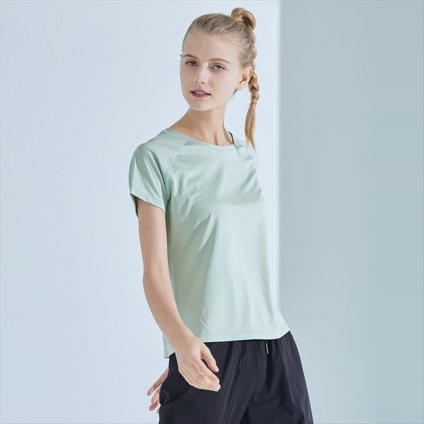 

2020 yoga sportswoman shorts and shorts tights women's round neck athletic t-shirt short sleeve woman quick-drying, White