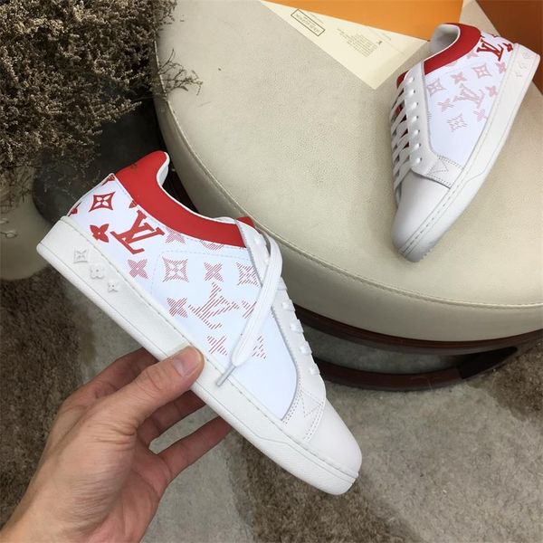 

2020 latest handmade casual shoes couple casual shoes fashion trend wild and comfortable size 35-45 type 39745400725