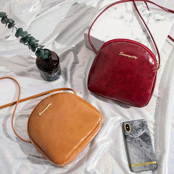 

2020 сумка для покупок новой сумки простых сумок сумки посыльного отдых малого pu сцепления кожа