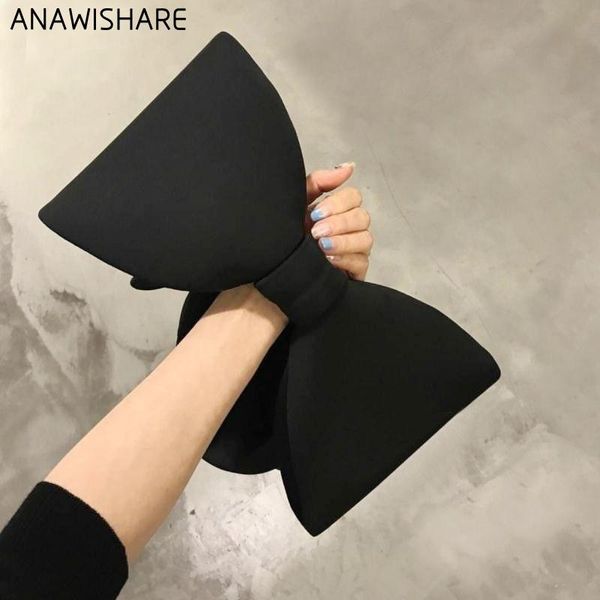 

anawishare женин конѬђкоѬа ђмки ден bow клаи ђмка женка паѬи вееѬа клаи