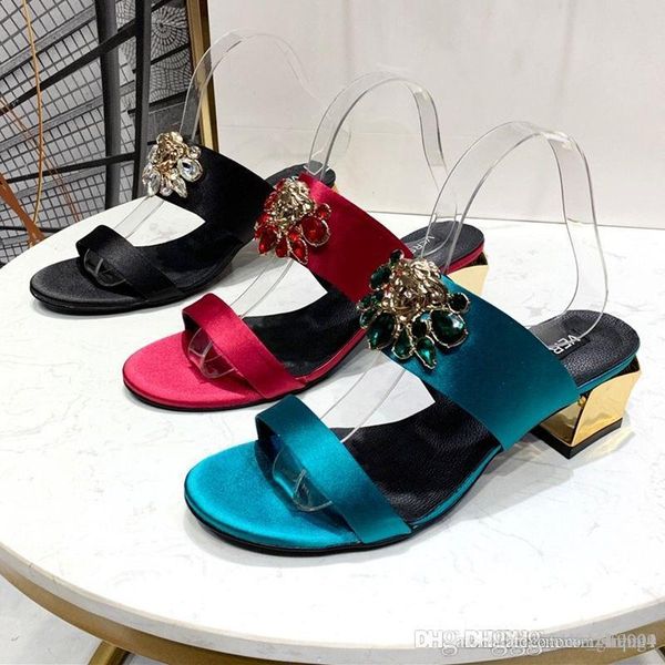 

new style women's high-heeled sandals and slippers luxury designer shoes diamond buckle women's slippers fashion casual high-heele, Red;white