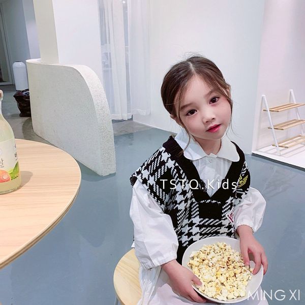 2019 Spring New Children S Clothing Girls Sleeveless Sweater Girls Wool Vest Plaid Sleeveless V Neck Sweater Free Knitting Patterns Childrens Sweaters