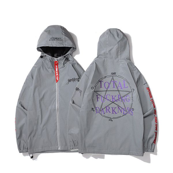 

autumn men women luminescence noctilucent the night clothes lovers wear reflective light clothes student loose coat, Tan;black