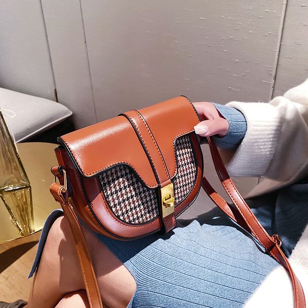 

women vintage panelled oval saddle crossbody bag soft pu leather shoulder bags for ladies versatile cover handbags clear purses
