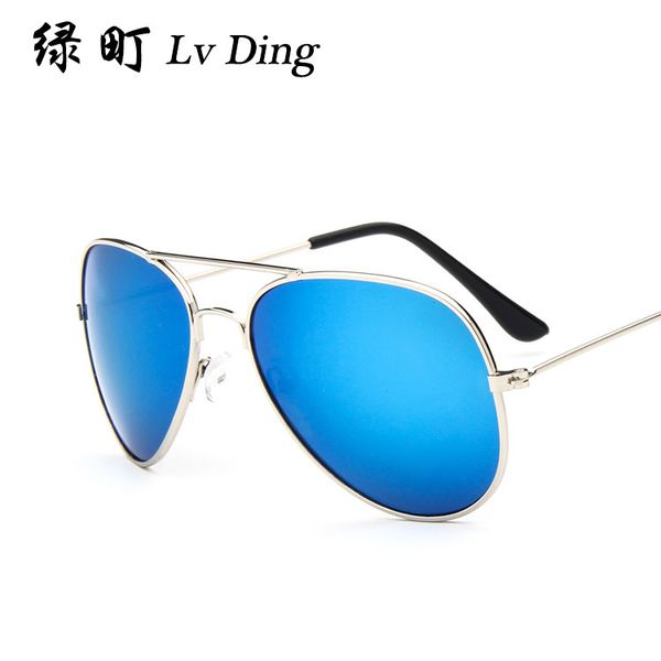 

клаиекие декие олнезаине оки, оки color film, олепиелне декие олн, White;black