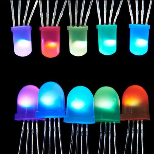 50 ~ 1000 Pz IC APA106 F8 8mm / F5 5mm Rotondo RGB Full Color Light Beads Neo pixel Arduino Chip led smerigliato (come WS2812B) 5V