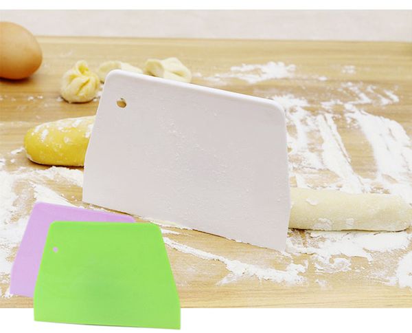 

plastic dough cutter cake smoother cake scraper/spatula kitchen baking pastry tools